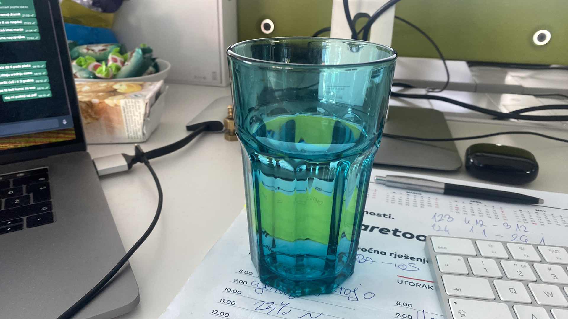 Vehicle gallery image 6537