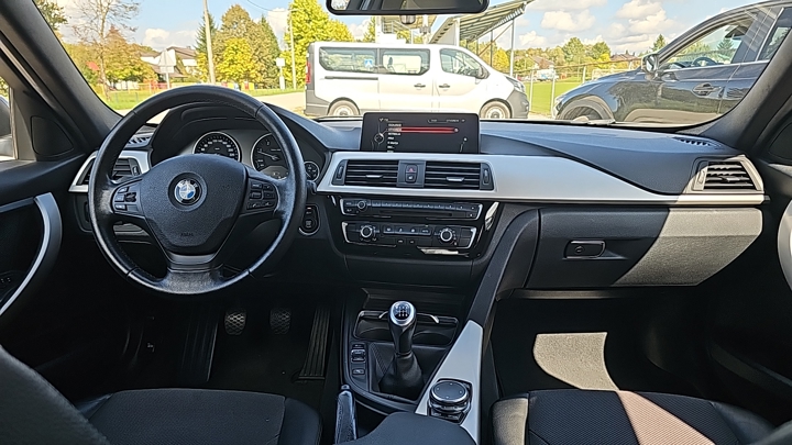 BMW 318d Advantage