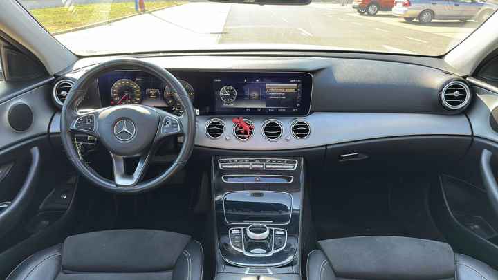 Mercedes-Benz E 220 d Aut.