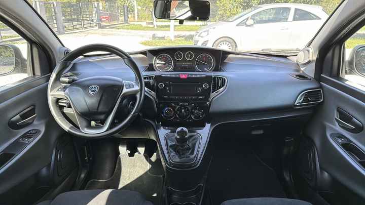 Lancia Ypsilon 1,2