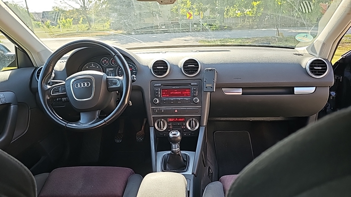 Audi A3 Sportback 2,0 TDI Attraction