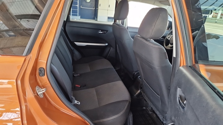 Suzuki Vitara 4WD 1,6 DDiS Premium (GL+) TCSS