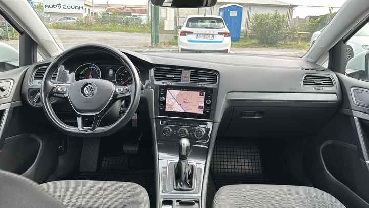 VW Volkswagen GOLF , E-GOLF