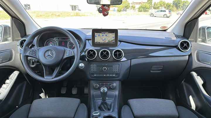 Mercedes-Benz B 180 d