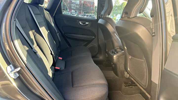 Volvo XC60 B4D Momentum Pro Aut.