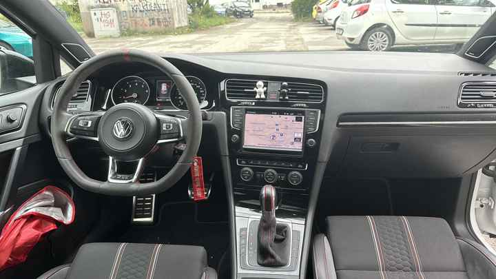 VW Golf VII GTI Clubsport 2.0 tsi 195 kw