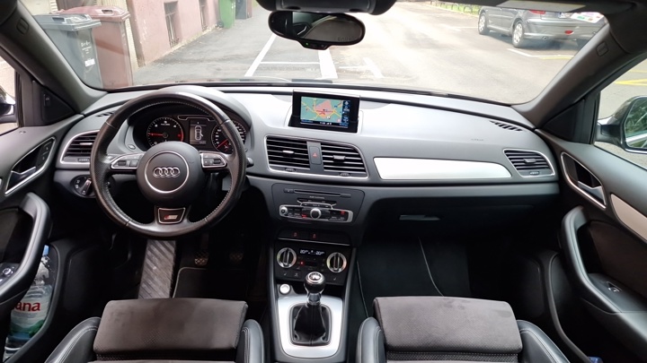 Audi Q3 2.0 TDI S-line