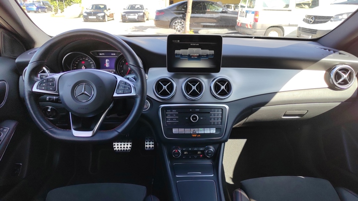 Mercedes-Benz GLA 180 AMG Line Aut.