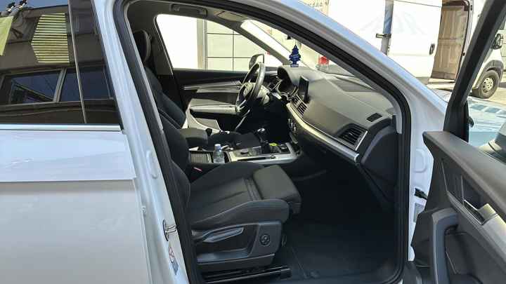 Audi AUDI Q5 2.0 TDI SPORT