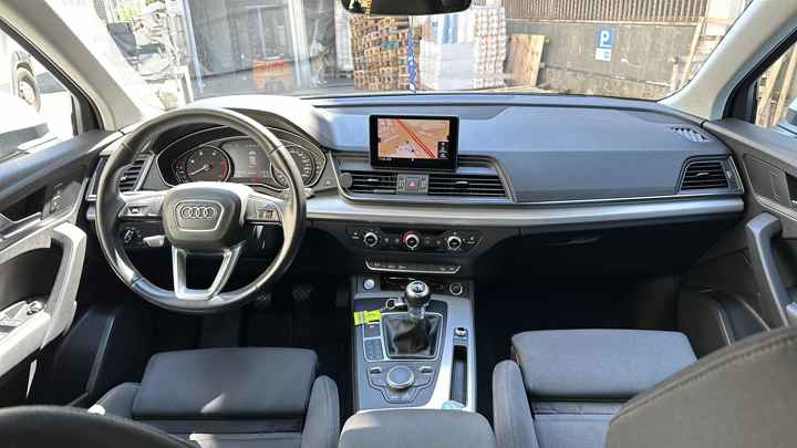 Audi AUDI Q5 2.0 TDI SPORT