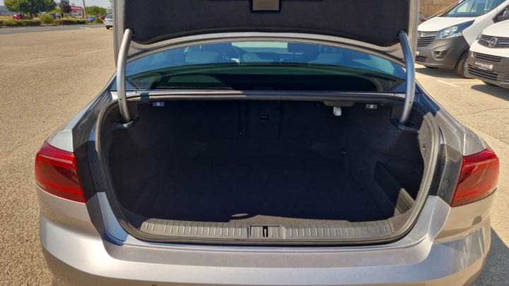 VW Passat 1,5 TSI BMT Elegance