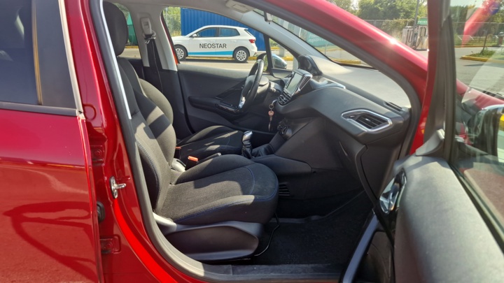 Peugeot 208 1,6 BlueHDi 75 Style