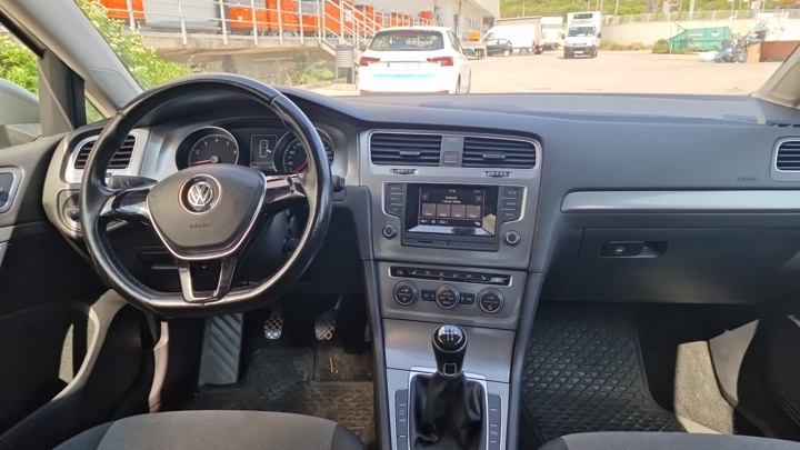 VW Golf 1,2 TSI BMT Trendline