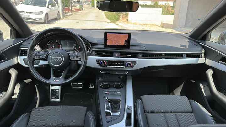 Audi Audi A4 2.0 TDI S-line