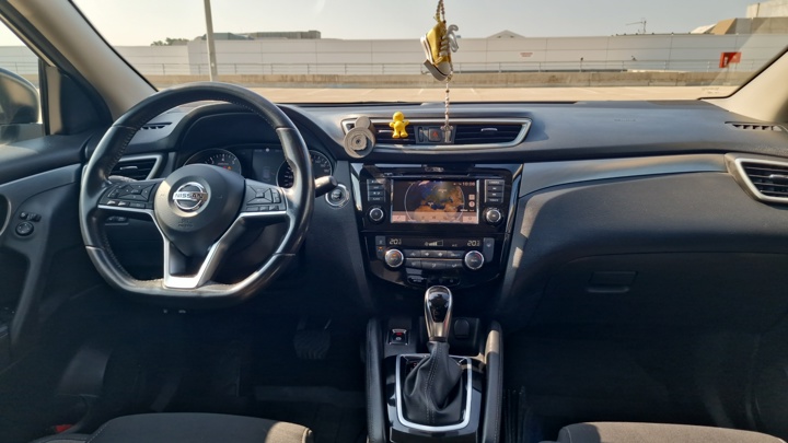 Nissan Qashqai 1,3 DIG-T 160 N-Connecta DCT