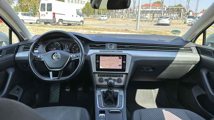 VW Passat Variant 1,6 TDI BMT Trendline