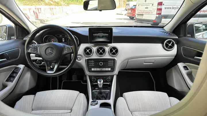 Mercedes-Benz A 180 d Star Edition