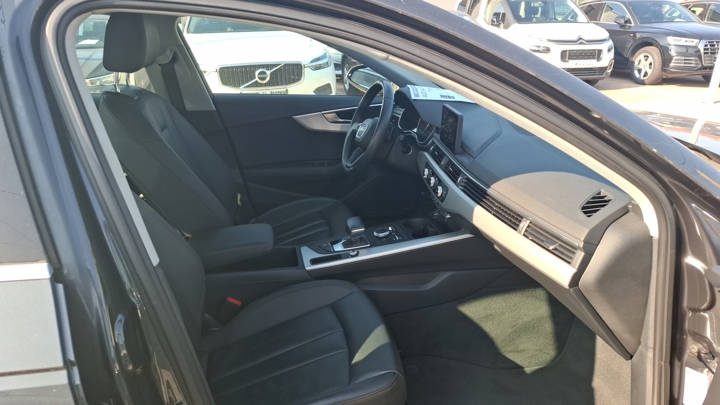 Audi A4 30 TDI