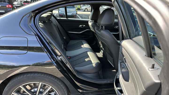 BMW BMW 330e SPORTLINE Aut. 4 vrata