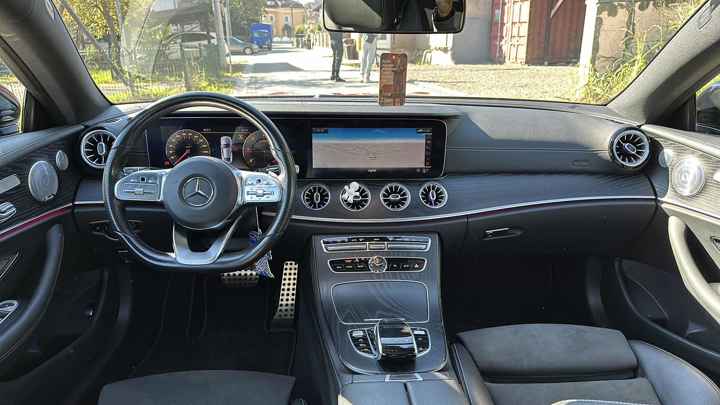 Mercedes-Benz E Coupé 220d AMG Line Aut.