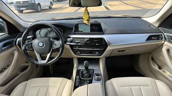 BMW Serija 5 520d