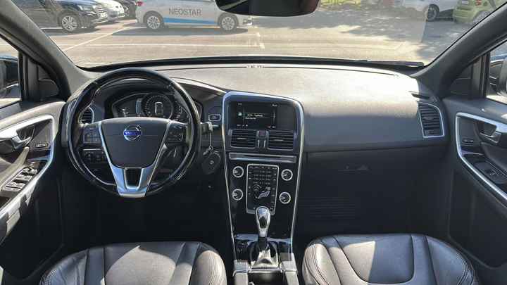 Volvo XC60 FWD D3 Dynamic Geartronic