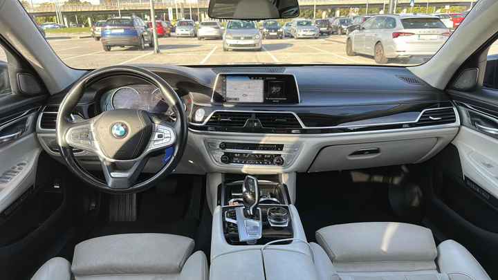 BMW BMW serija 7 750D Xdrive