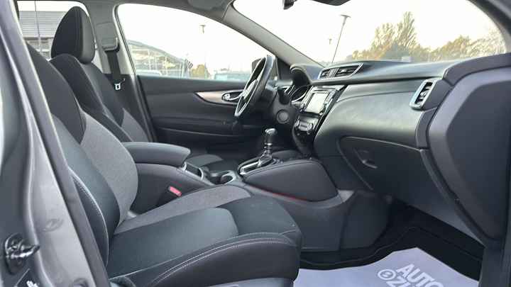 Nissan Qashqai 1,2 DIG-T N-Connecta