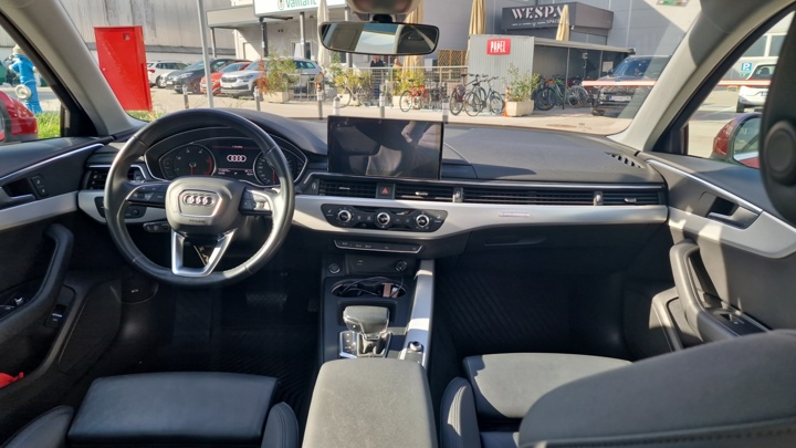 Audi Audi A4 40 TDI Allroad 2021. 