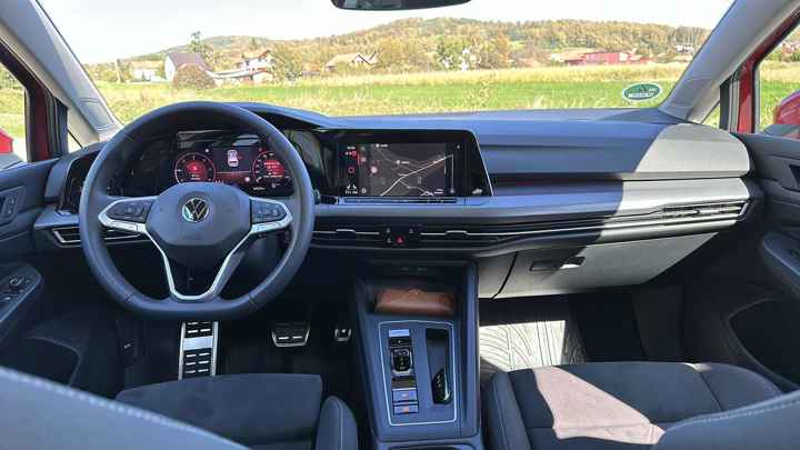 VW Golf 2,0 TDI BMT R-Line DSG