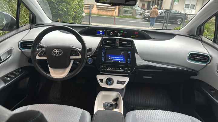 Toyota Prius 1,8 VVT-i Hybrid Plug-in Sol