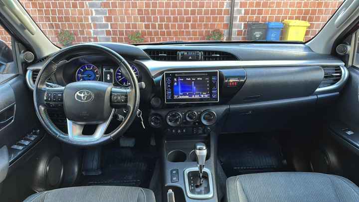 Toyota Hilux 2.4 D-4D DC CITY 4X4