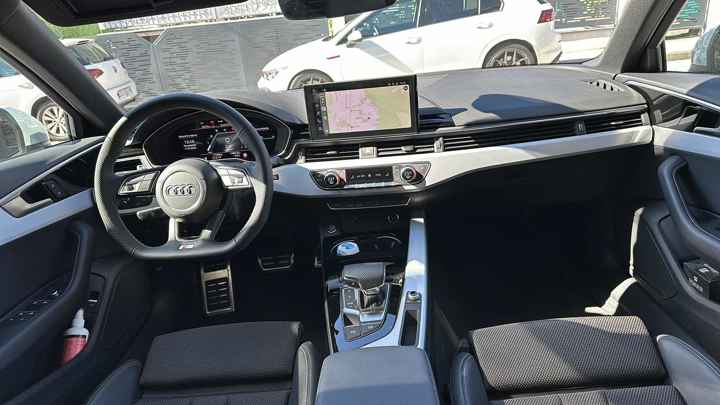 Audi A4 S-LINE 40 TDI S-TRONIC