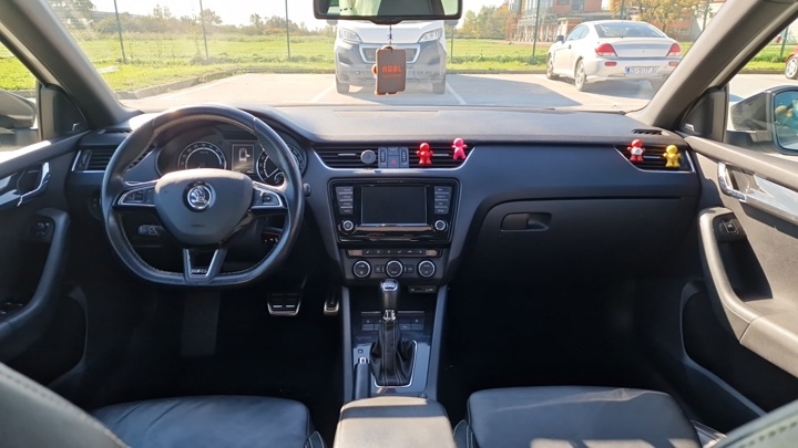 Škoda Octavia Combi 2,0 TDI RS DSG