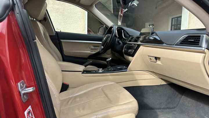 BMW BMW serija 3, 318d Luxury line