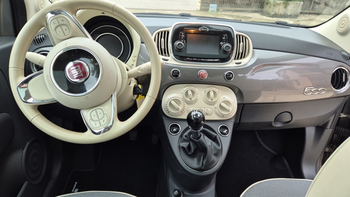 Fiat 500 0.9 LOUNGE