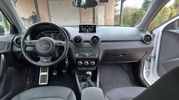 Audi A1 Sportback 1.4 TDI S-LINE 3 vrata