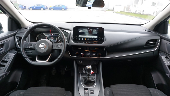 Nissan Qashqai 1,3 DIG-T MHEV Visia