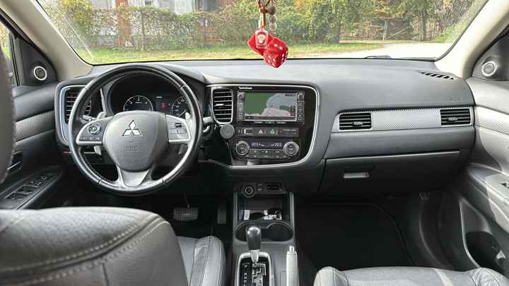 Mitsubishi Outlander 2,2 DI-D