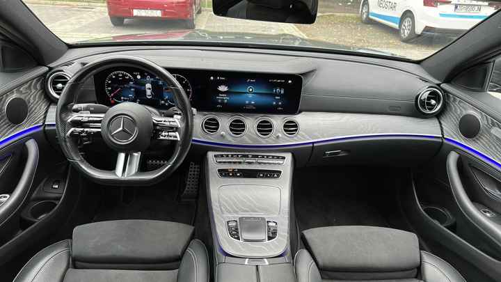 Mercedes-Benz E 220 d AMG Line Aut.