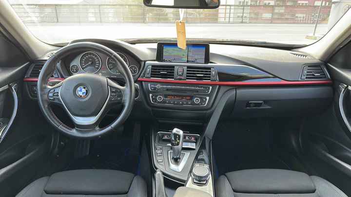 BMW BMW serija 3 318d Sport