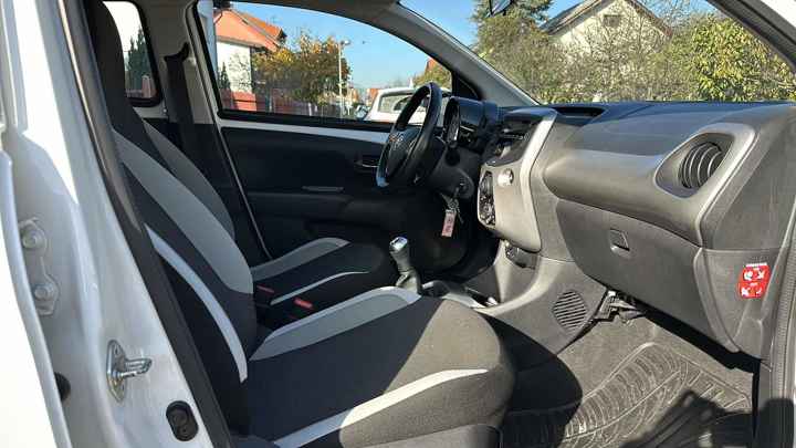 Toyota Aygo 1,0 VVT-i x-play