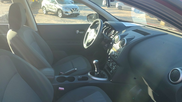 Nissan Qashqai 1,6 16V Visia