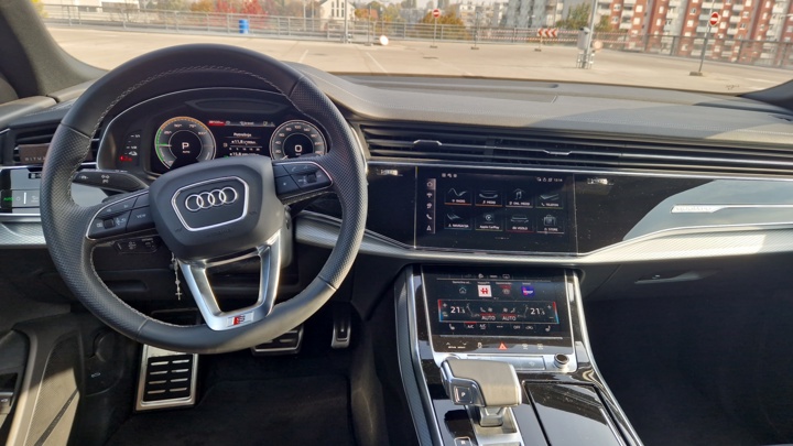 Audi Q8 60TFSIe