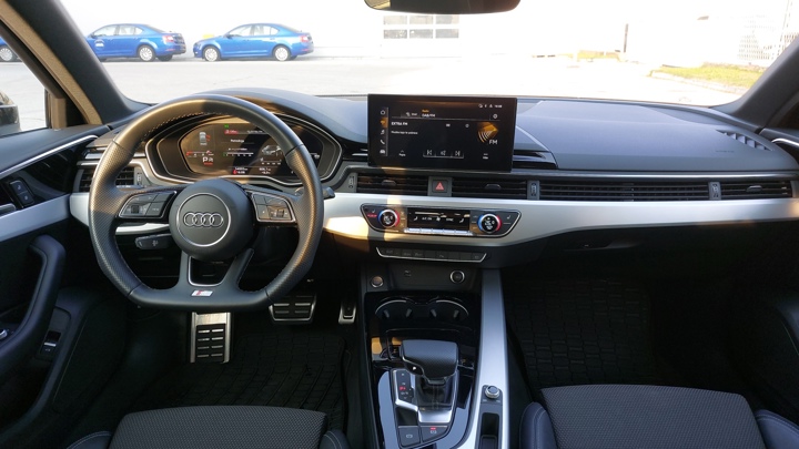 Audi A4 35 TDI S line+ S tronic