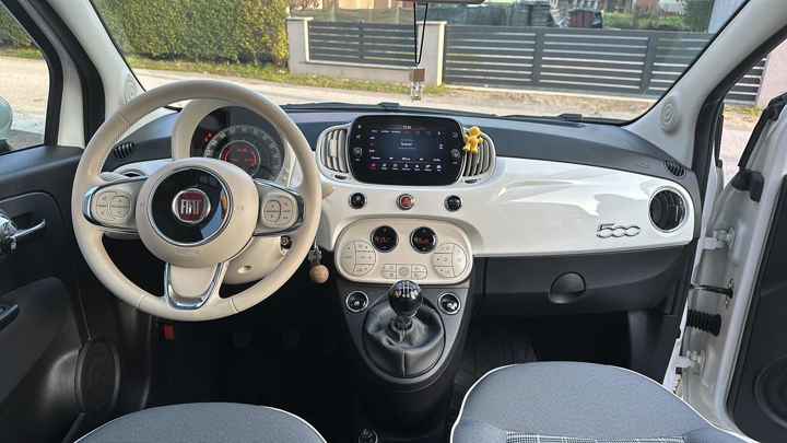 Fiat 500 Hybrid Dolcevita