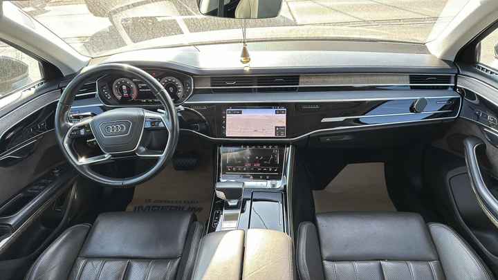 Audi A8L 55 TFSI quattro Tiptronic