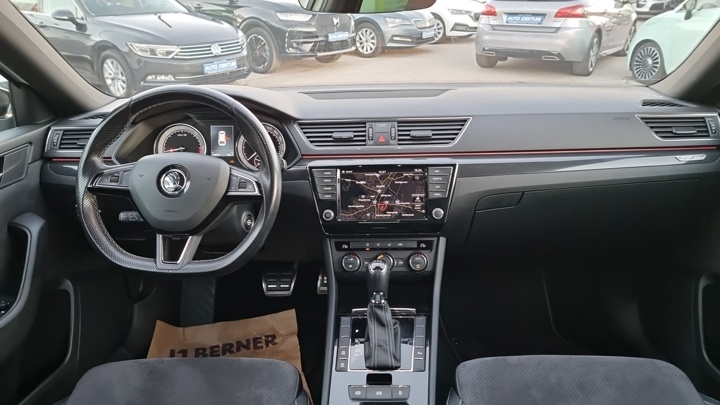 Škoda Superb Combi 2,0 TDI Active DSG