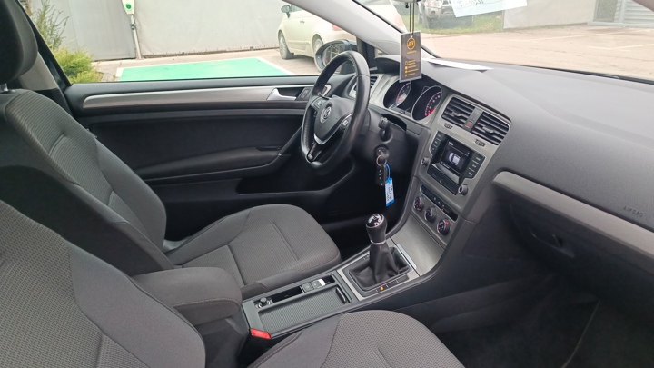 VW Golf 1,2 TSI BMT Trendline