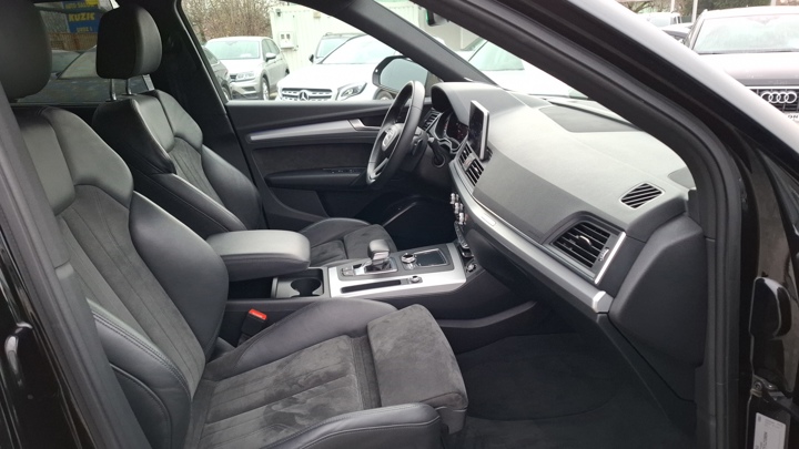 Audi Q5 quattro 40 TDI Sport S tronic